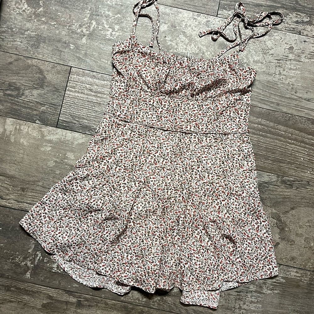 Princess Polly Romper